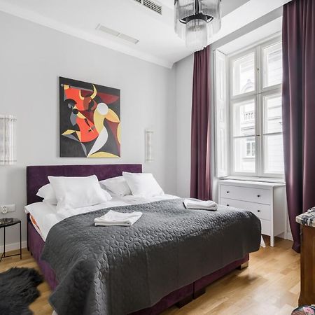 Bpr Adagio Design Home With A/C Budapest Esterno foto