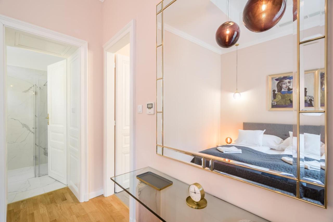 Bpr Adagio Design Home With A/C Budapest Esterno foto
